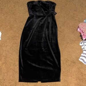 NWT velvet form fitting dress